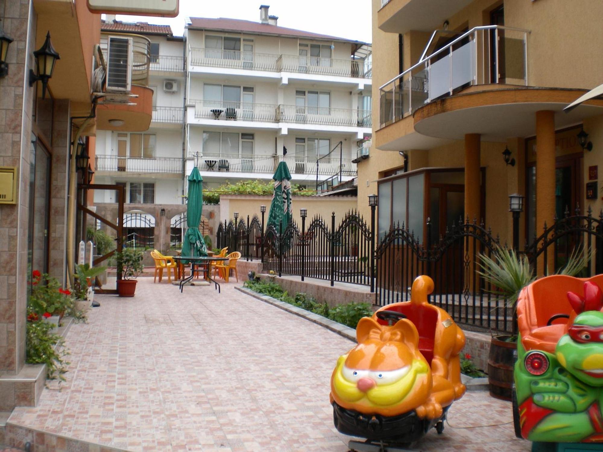 Hotel Sirena Πριμόρσκο Εξωτερικό φωτογραφία