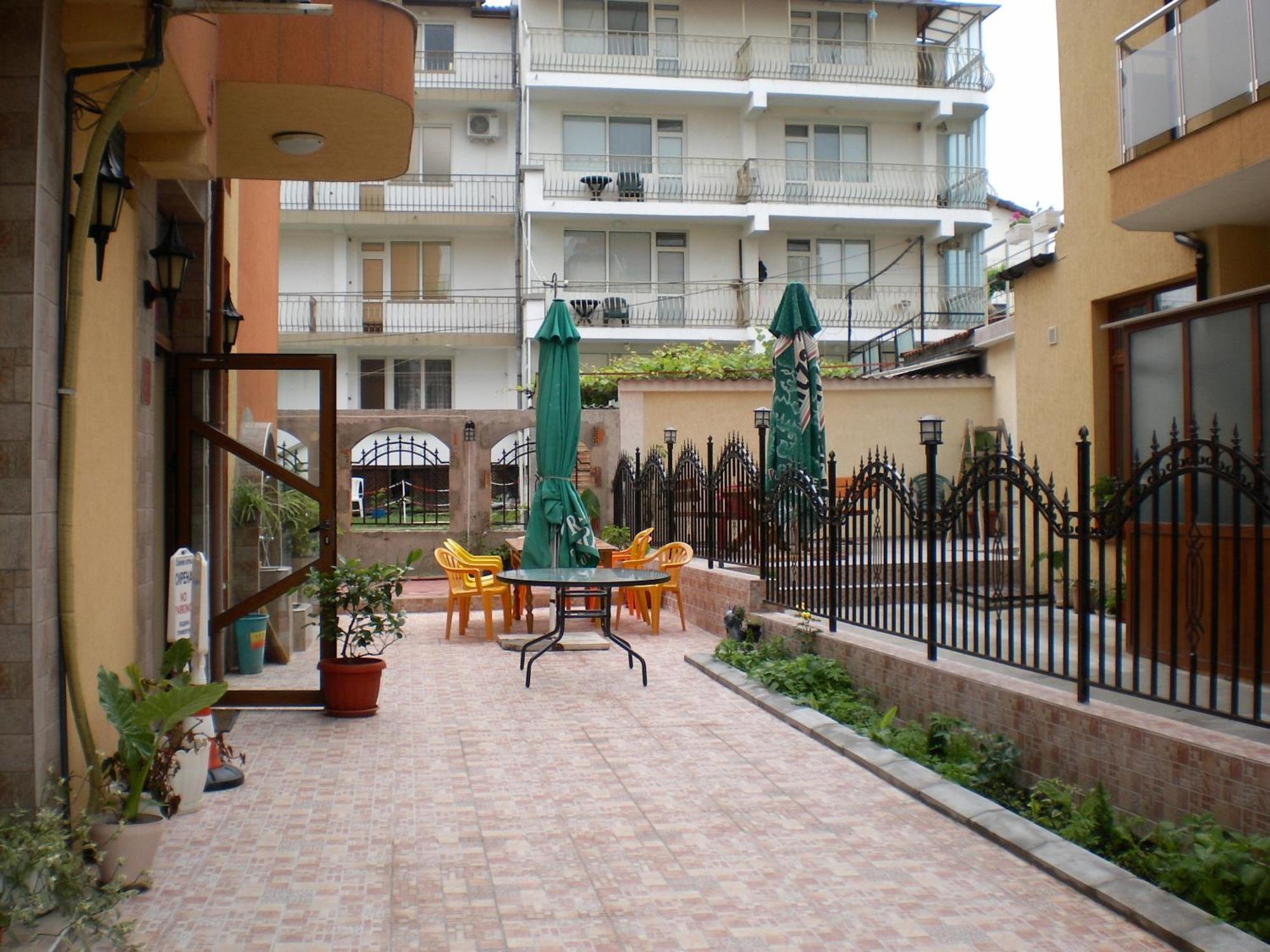 Hotel Sirena Πριμόρσκο Εξωτερικό φωτογραφία