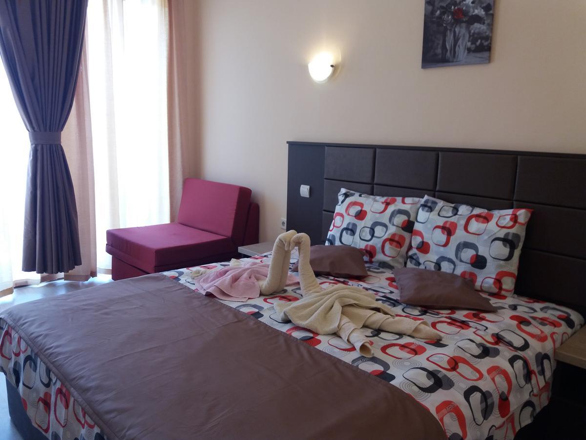Hotel Sirena Πριμόρσκο Εξωτερικό φωτογραφία