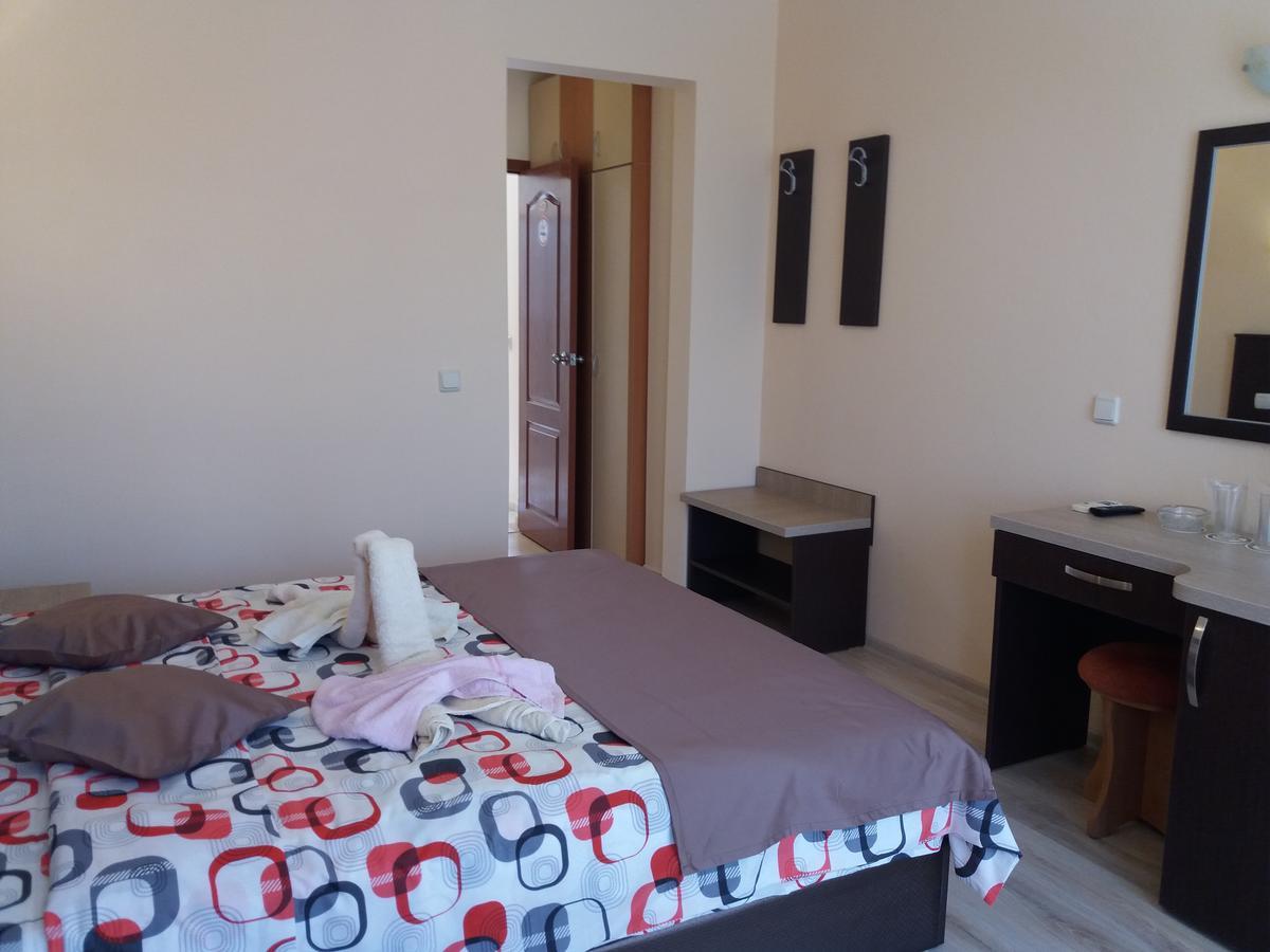 Hotel Sirena Πριμόρσκο Εξωτερικό φωτογραφία